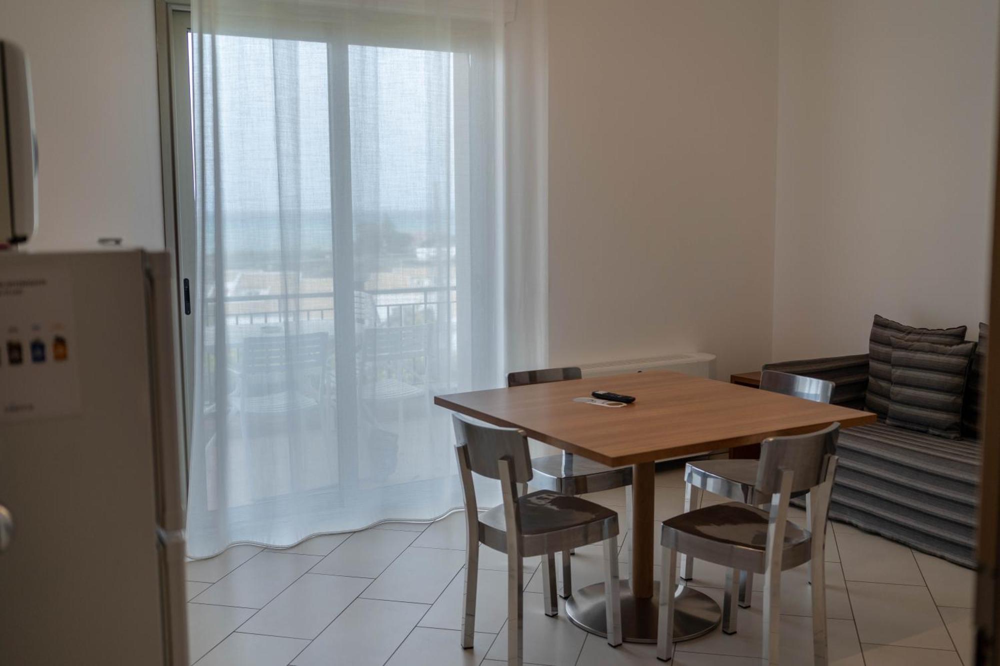 Sikelika Residence Sul Mare Scoglitti Exterior foto