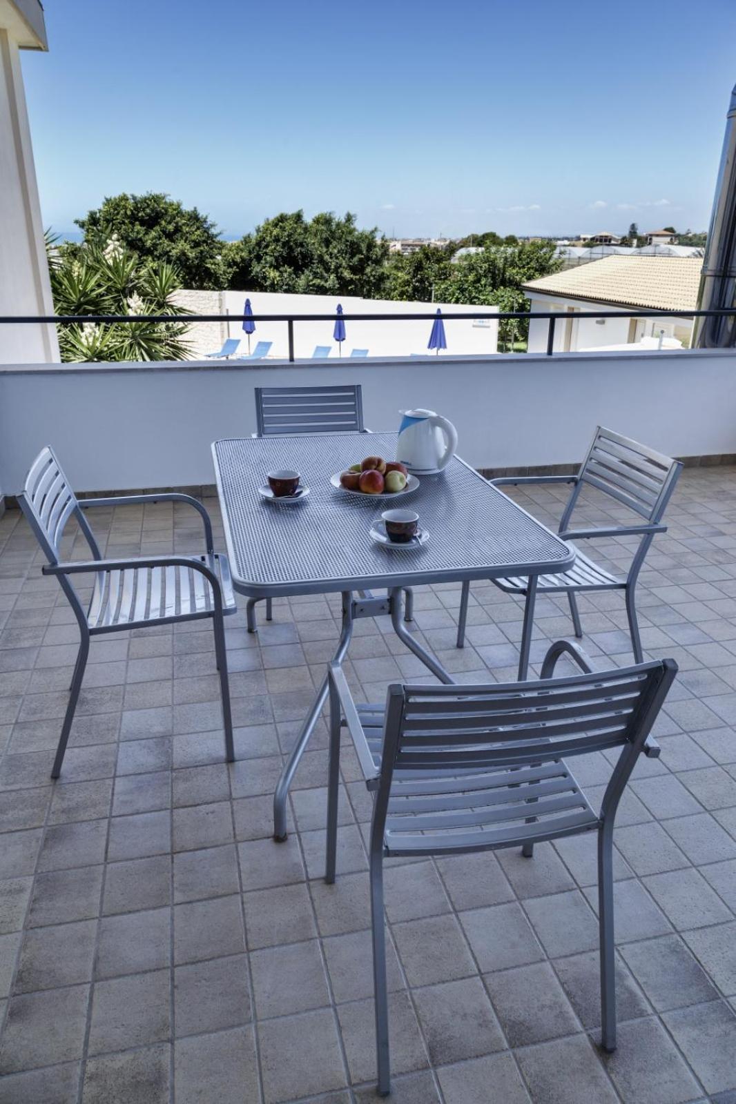 Sikelika Residence Sul Mare Scoglitti Exterior foto